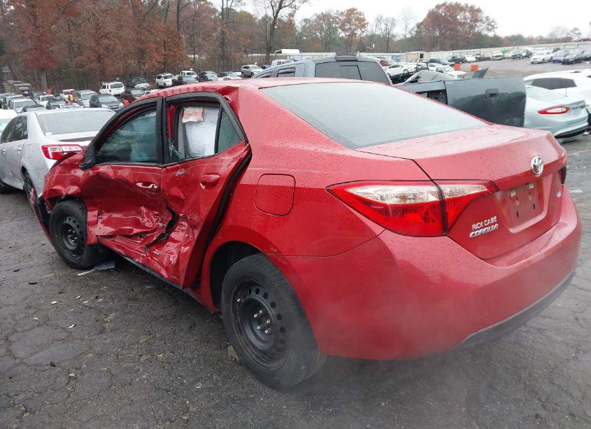 Photo 3 of 2017 Toyota Corolla LE (VIN 5YFBURHE7HP667439)