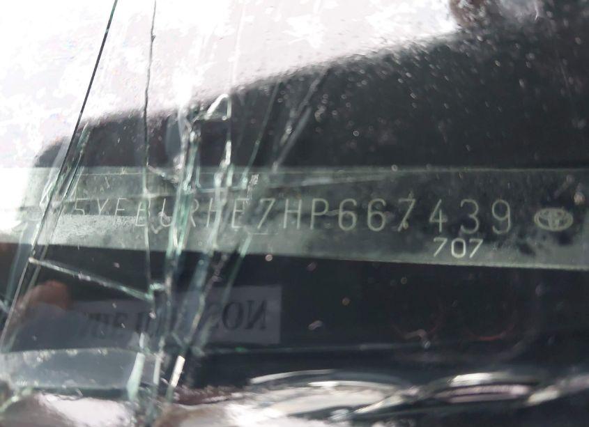 Photo 9 of 2017 Toyota Corolla LE (VIN 5YFBURHE7HP667439)