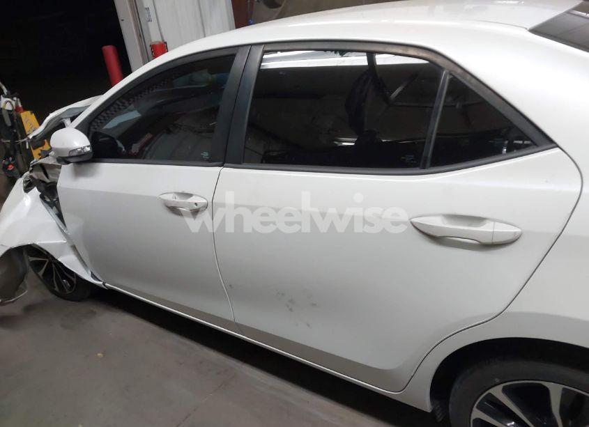 Photo 15 of 2017 Toyota Corolla SE (VIN 5YFBURHE7HP693037)