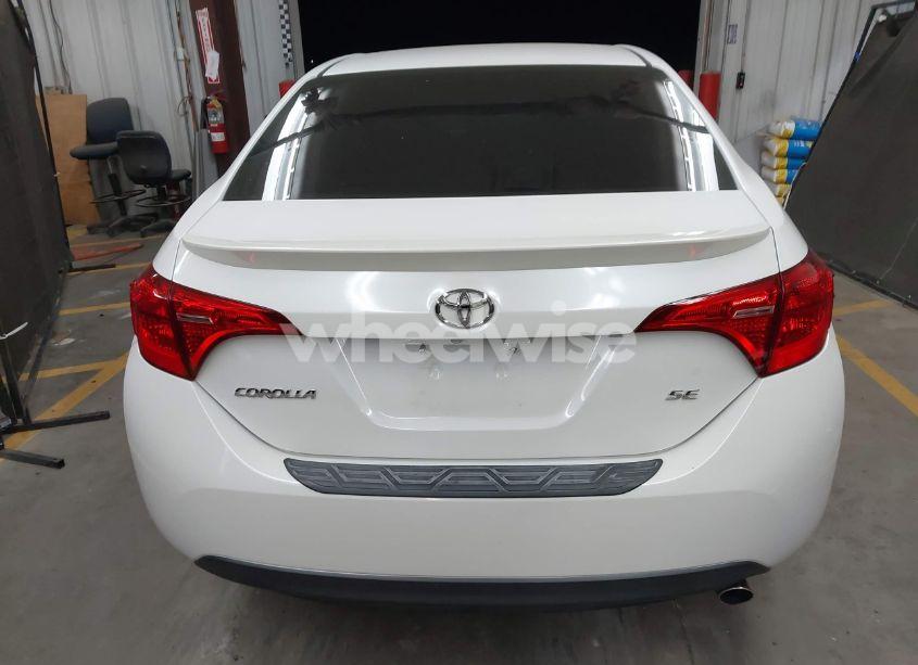 Photo 17 of 2017 Toyota Corolla SE (VIN 5YFBURHE7HP693037)