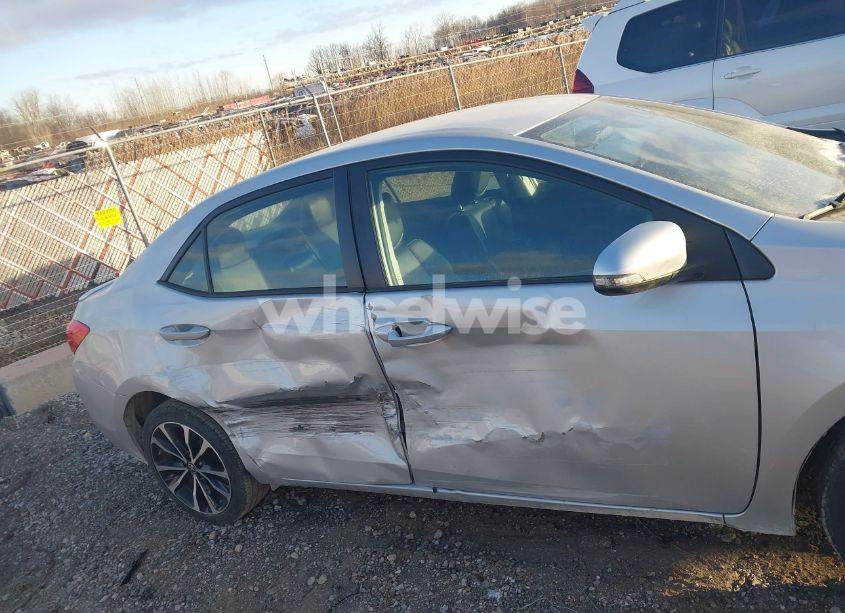 Photo 13 of 2017 Toyota Corolla SE (VIN 5YFBURHE7HP706367)