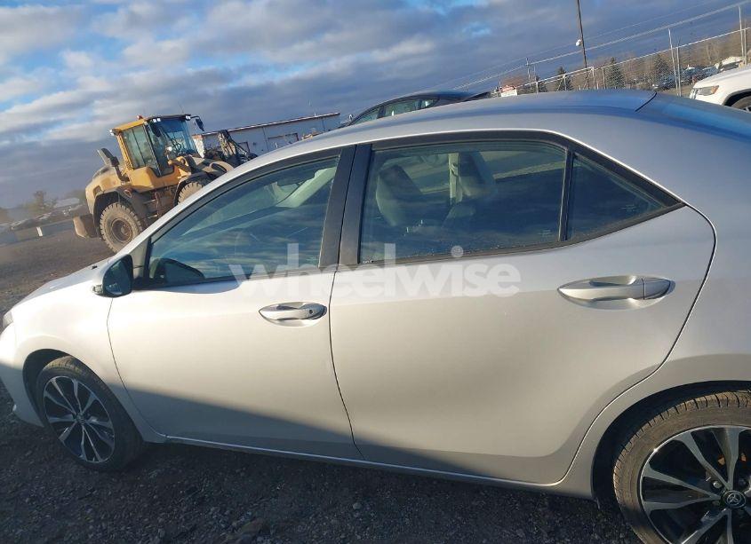 Photo 14 of 2017 Toyota Corolla SE (VIN 5YFBURHE7HP706367)