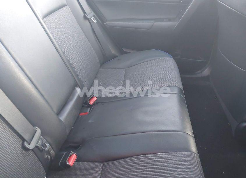 Photo 8 of 2017 Toyota Corolla SE (VIN 5YFBURHE7HP706367)