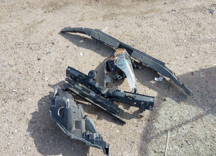 Photo 12 of 2017 Toyota Corolla LE (VIN 5YFBURHE7HP707597)