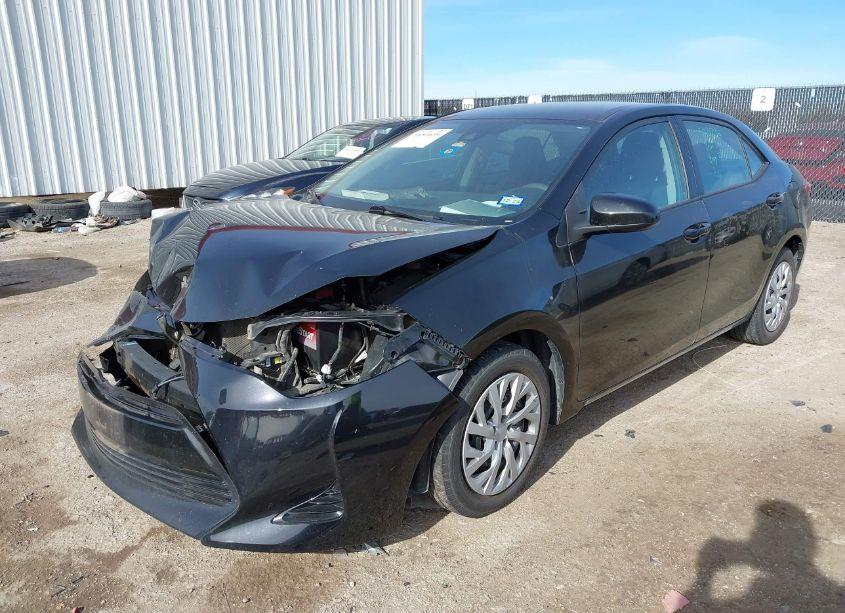 Photo 2 of 2017 Toyota Corolla LE (VIN 5YFBURHE7HP707597)