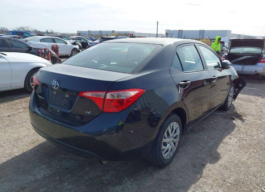 Photo 4 of 2017 Toyota Corolla LE (VIN 5YFBURHE7HP707597)