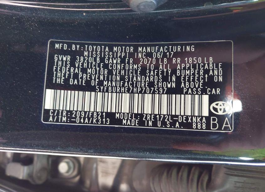 Photo 9 of 2017 Toyota Corolla LE (VIN 5YFBURHE7HP707597)