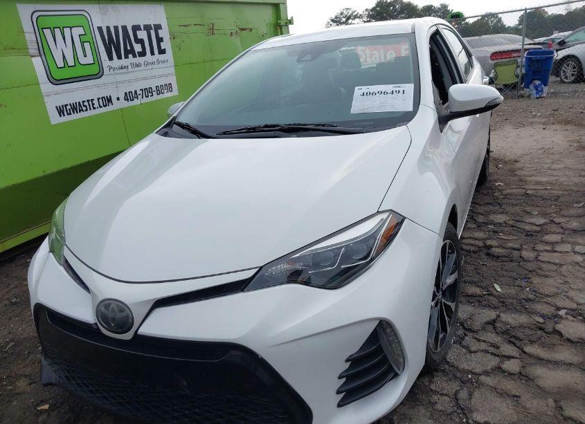 Photo 12 of 2018 Toyota Corolla XSE (VIN 5YFBURHE7JP829124)