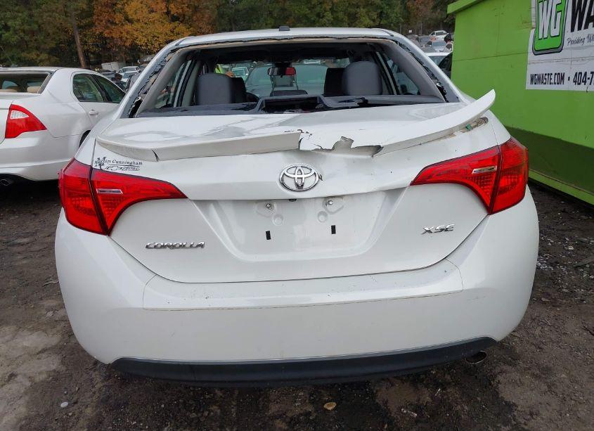 Photo 6 of 2018 Toyota Corolla XSE (VIN 5YFBURHE7JP829124)