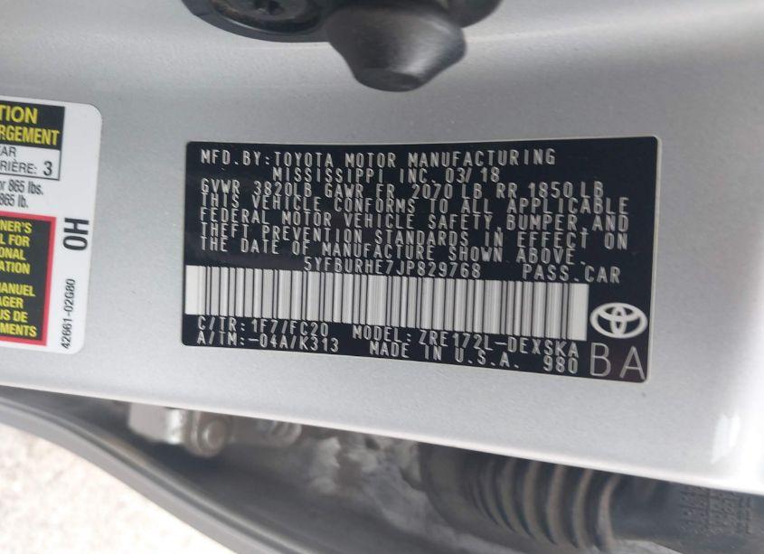 Photo 9 of 2018 Toyota Corolla SE (VIN 5YFBURHE7JP829768)