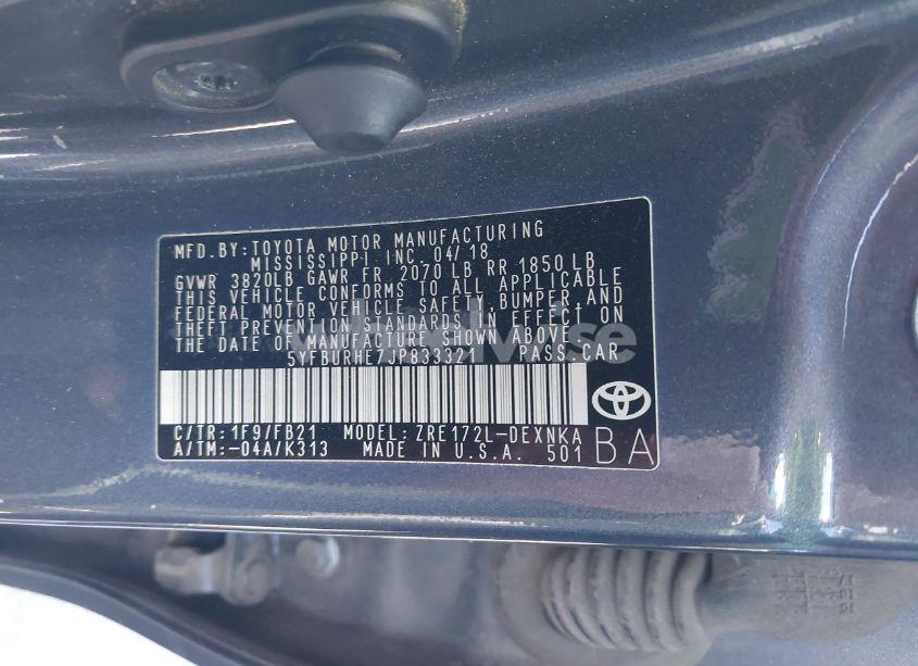 Photo 9 of 2018 Toyota Corolla LE (VIN 5YFBURHE7JP833321)