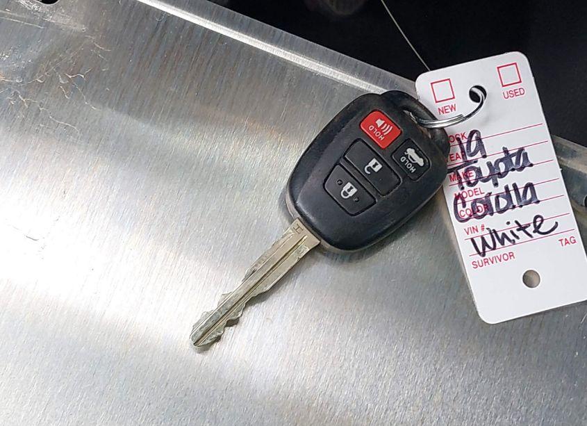 Photo 11 of 2019 Toyota Corolla LE (VIN 5YFBURHE7KP867258)