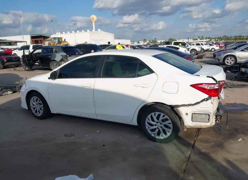 Photo 15 of 2019 Toyota Corolla LE (VIN 5YFBURHE7KP867258)