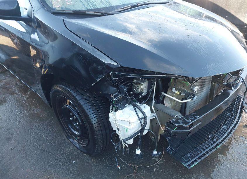 Photo 17 of 2019 Toyota Corolla LE (VIN 5YFBURHE7KP867874)