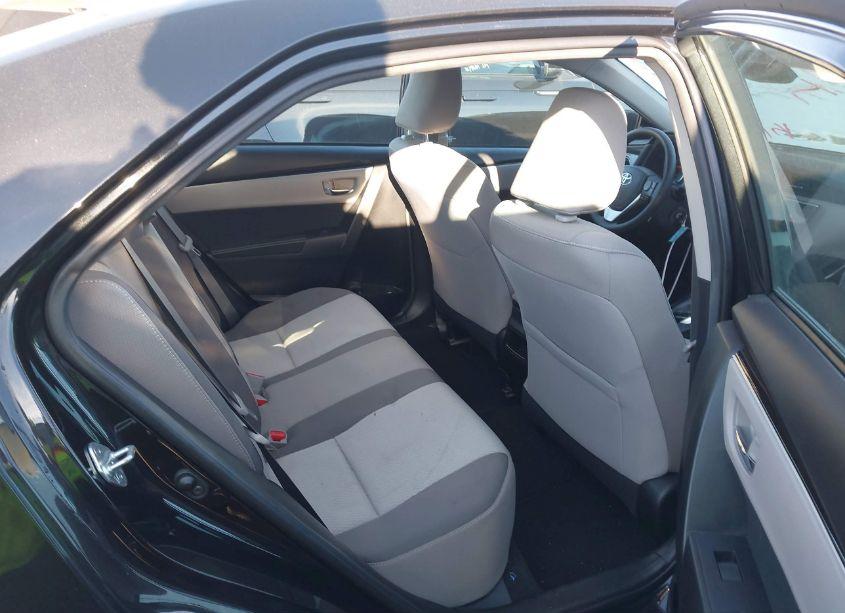 Photo 8 of 2019 Toyota Corolla LE (VIN 5YFBURHE7KP867874)