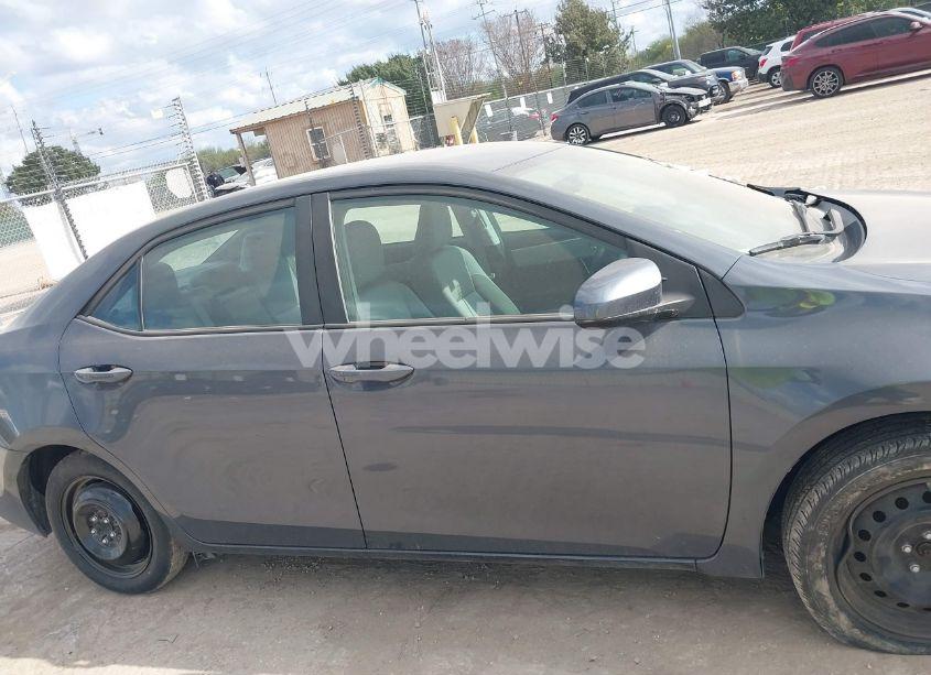 Photo 13 of 2019 Toyota Corolla LE (VIN 5YFBURHE7KP871097)