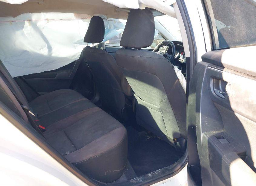 Photo 8 of 2019 Toyota Corolla LE (VIN 5YFBURHE7KP875277)