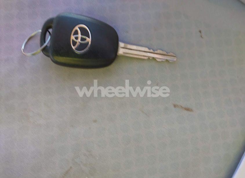 Photo 11 of 2019 Toyota Corolla LE (VIN 5YFBURHE7KP875845)