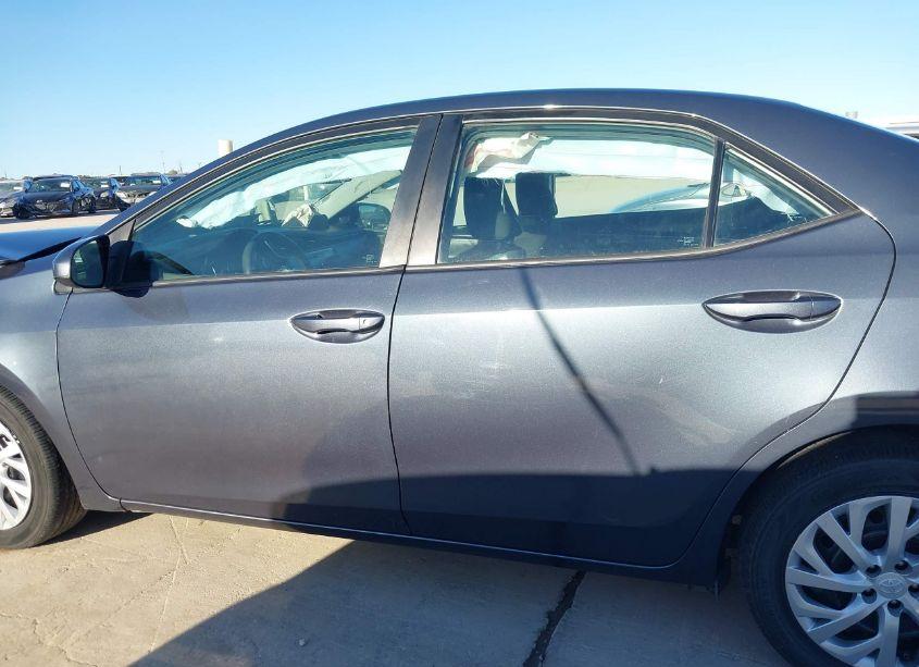 Photo 14 of 2019 Toyota Corolla LE (VIN 5YFBURHE7KP899031)