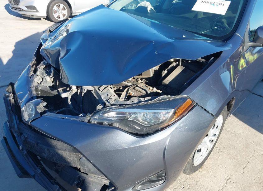 Photo 17 of 2019 Toyota Corolla LE (VIN 5YFBURHE7KP899031)