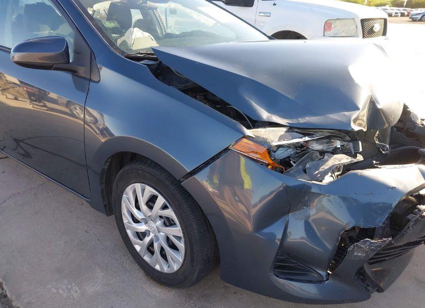 Photo 18 of 2019 Toyota Corolla LE (VIN 5YFBURHE7KP899031)