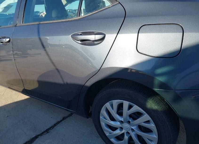 Photo 19 of 2019 Toyota Corolla LE (VIN 5YFBURHE7KP899031)