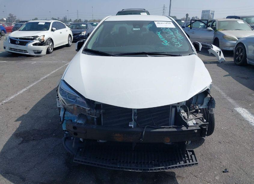 Photo 13 of 2019 Toyota Corolla SE (VIN 5YFBURHE7KP944453)