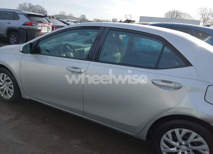 Photo 14 of 2019 Toyota Corolla LE (VIN 5YFBURHE7KP948745)