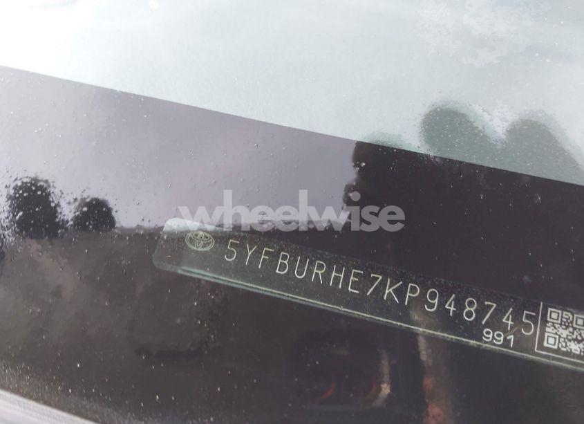 Photo 9 of 2019 Toyota Corolla LE (VIN 5YFBURHE7KP948745)