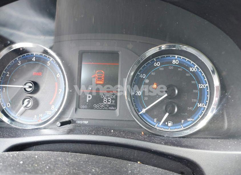 Photo 7 of 2019 Toyota Corolla LE (VIN 5YFBURHE7KP948955)