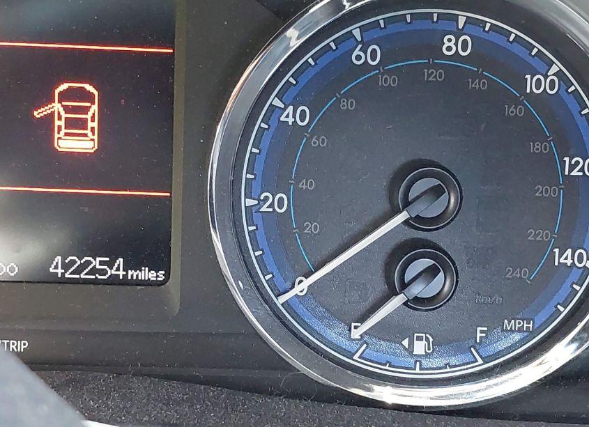 Photo 16 of 2019 Toyota Corolla LE (VIN 5YFBURHE7KP949281)