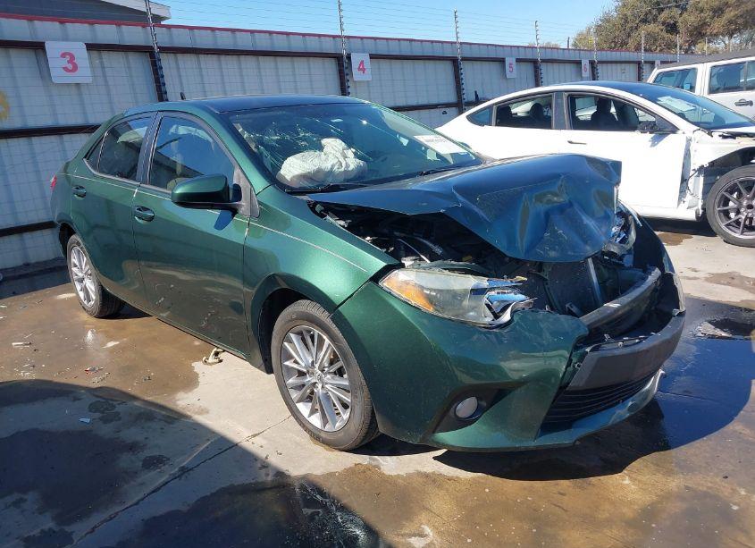 2014 Toyota Corolla LE PLUS (VIN 5YFBURHE8EP015375) main photo