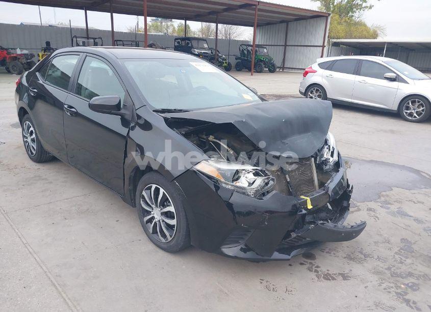2014 Toyota Corolla LE (VIN 5YFBURHE8EP062308) main photo