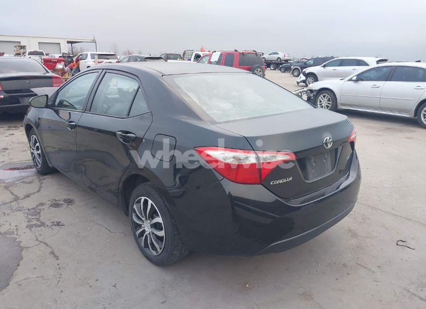 Photo 3 of 2014 Toyota Corolla LE (VIN 5YFBURHE8EP062308)