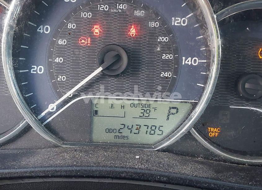 Photo 15 of 2014 Toyota Corolla LE (VIN 5YFBURHE8EP064074)