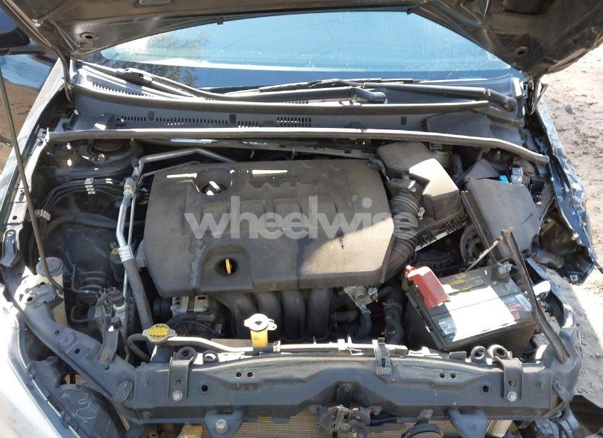 Photo 10 of 2014 Toyota Corolla LE (VIN 5YFBURHE8EP134236)