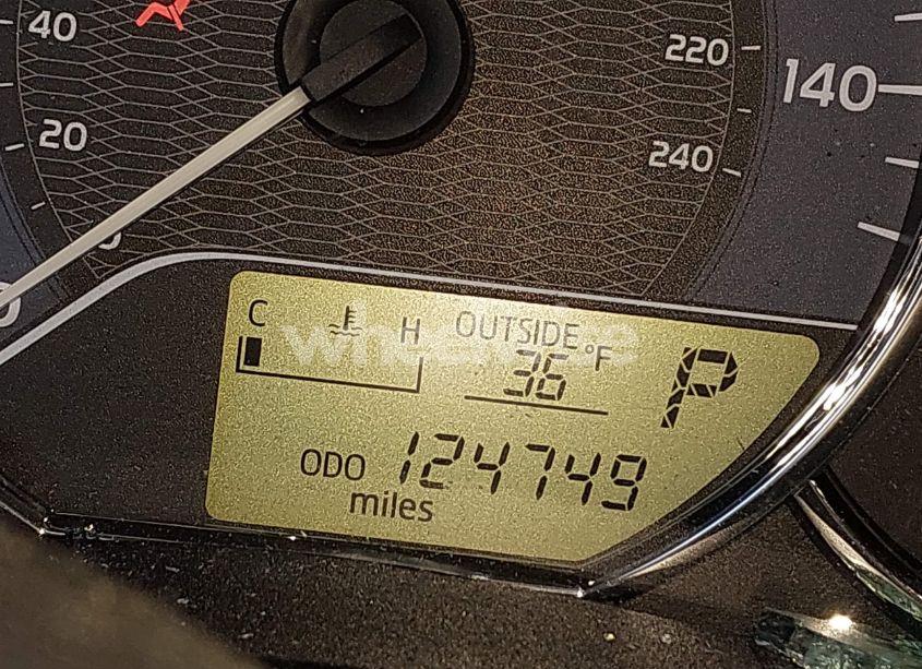 Photo 16 of 2014 Toyota Corolla LE (VIN 5YFBURHE8EP134236)