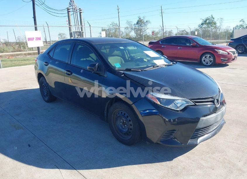 2014 Toyota Corolla LE (VIN 5YFBURHE8EP176275) main photo