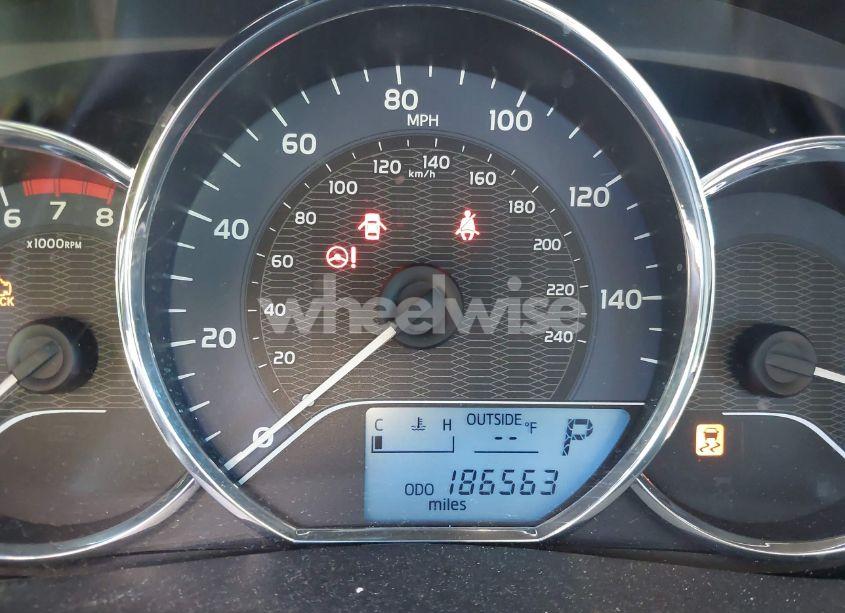 Photo 7 of 2014 Toyota Corolla LE (VIN 5YFBURHE8EP176275)