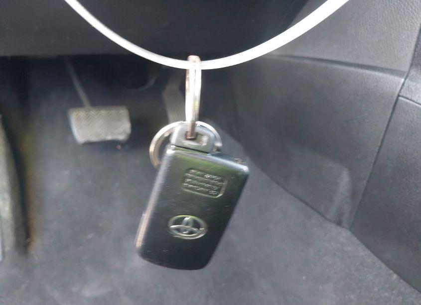 Photo 11 of 2015 Toyota Corolla S PREMIUM (VIN 5YFBURHE8FP180716)