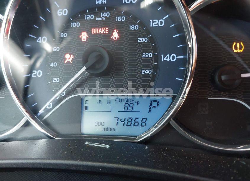 Photo 16 of 2015 Toyota Corolla LE (VIN 5YFBURHE8FP182353)