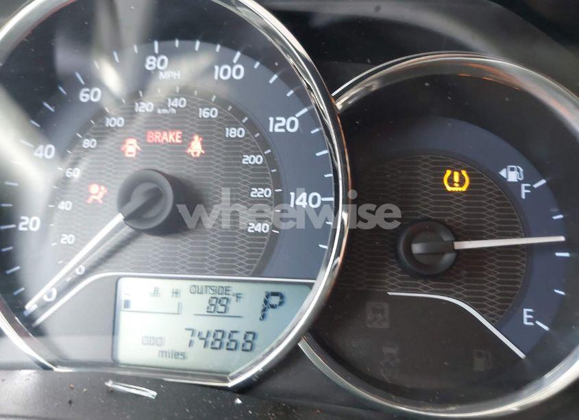 Photo 7 of 2015 Toyota Corolla LE (VIN 5YFBURHE8FP182353)