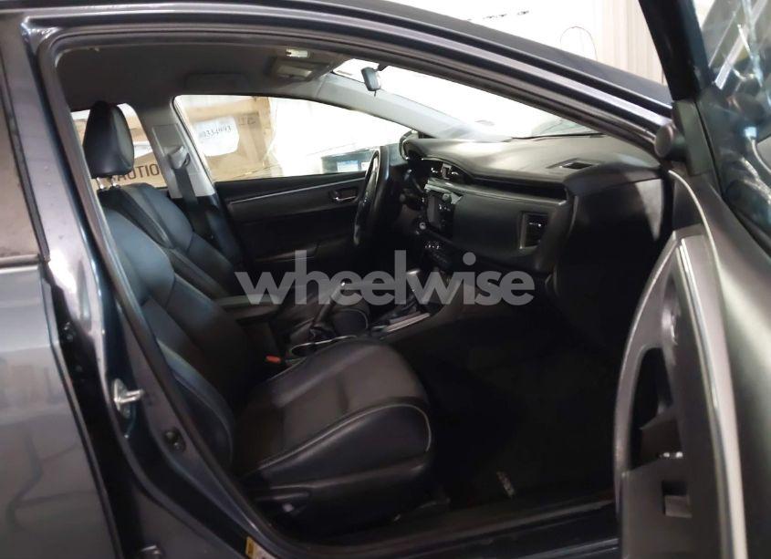 Photo 5 of 2015 Toyota Corolla S PLUS (VIN 5YFBURHE8FP189237)