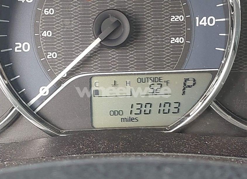 Photo 15 of 2015 Toyota Corolla LE (VIN 5YFBURHE8FP191182)