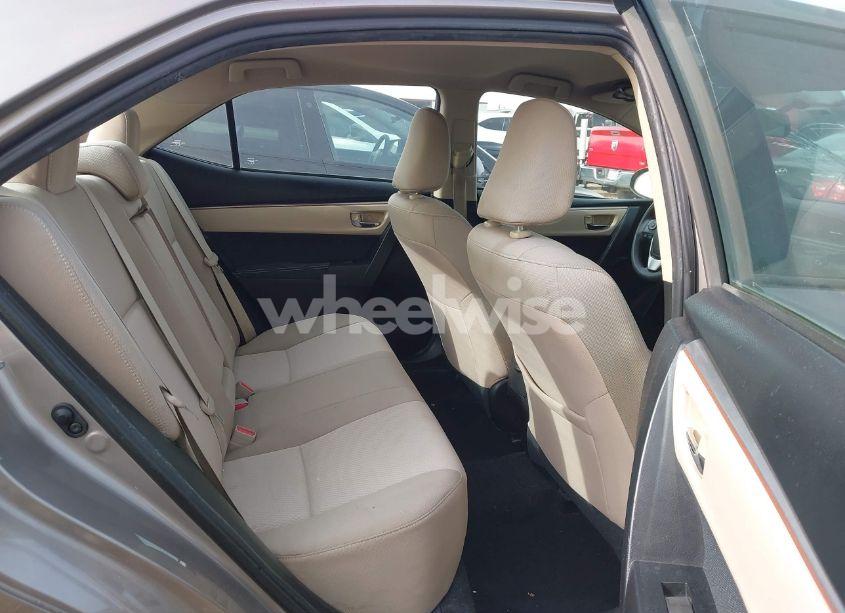 Photo 8 of 2015 Toyota Corolla LE (VIN 5YFBURHE8FP191182)