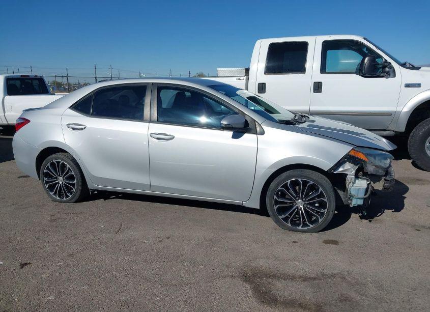 Photo 14 of 2015 Toyota Corolla S PLUS (VIN 5YFBURHE8FP191814)