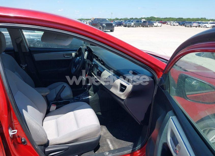 Photo 5 of 2015 Toyota Corolla LE PLUS (VIN 5YFBURHE8FP195023)