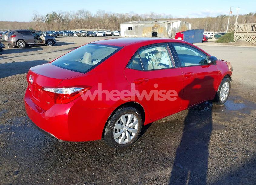 Photo 4 of 2015 Toyota Corolla LE (VIN 5YFBURHE8FP197578)