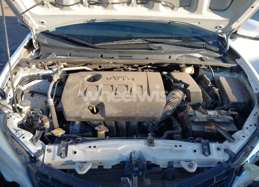 Photo 10 of 2015 Toyota Corolla S PLUS (VIN 5YFBURHE8FP236878)