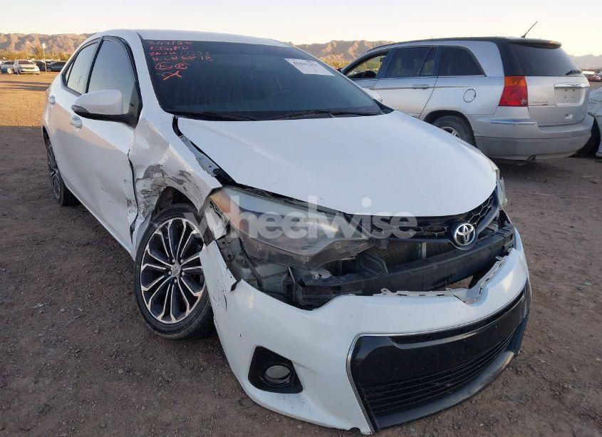 Photo 6 of 2015 Toyota Corolla S PLUS (VIN 5YFBURHE8FP236878)